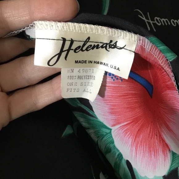 Vintage 60s 70s Helena’s Hawaiian Sarong Wrap Pareo Black w Red/Pink Hibiscus - Picture 7 of 10